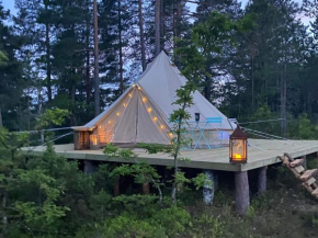 Glamping i skogen- Miljøgården
